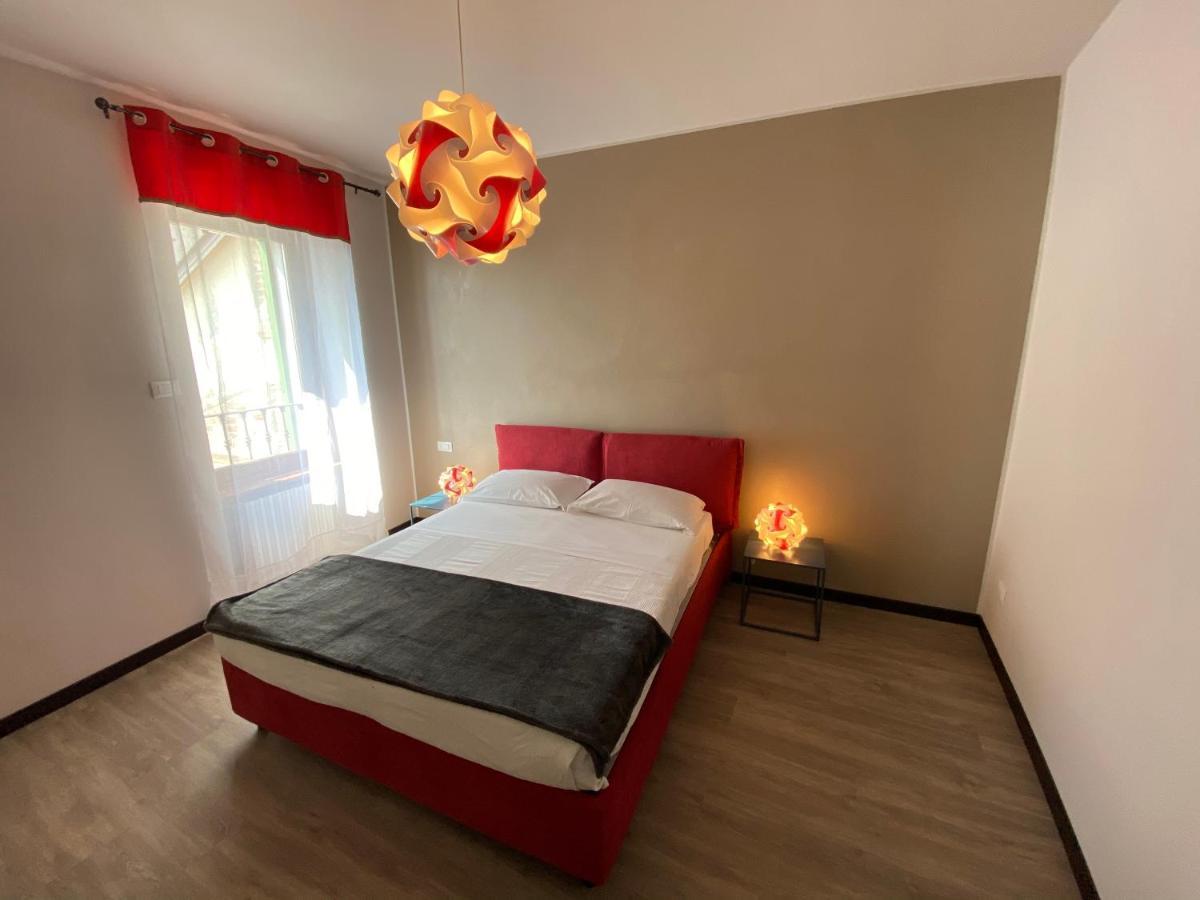 Appartement Castello Mavino à Sirmione Extérieur photo