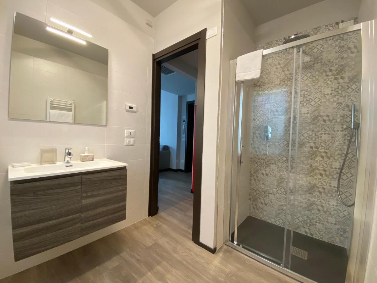 Appartement Castello Mavino à Sirmione Extérieur photo